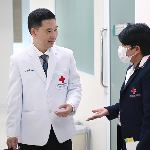 https://uat.iredcross.org/fundraising/assets/img/jongjaroen/donate/donate-4.png?v=1777985208